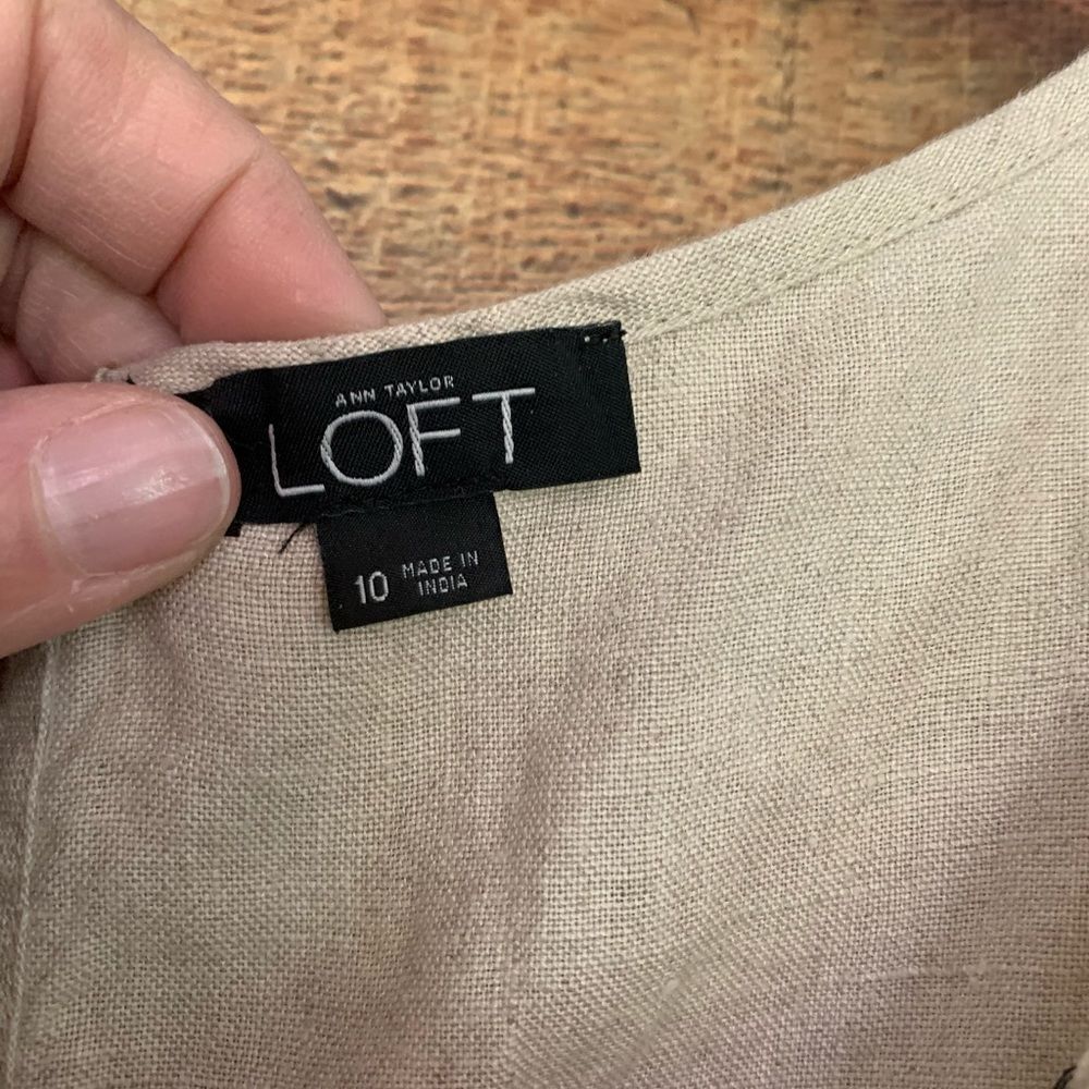 Loft‎ beige and black sleeveless shorts romper, size 10 - Picture 8 of 15